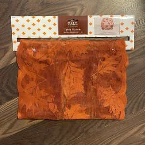 ⚜️Fall Burnt Orange Table Runner Leaf Design Pattern! NWT!